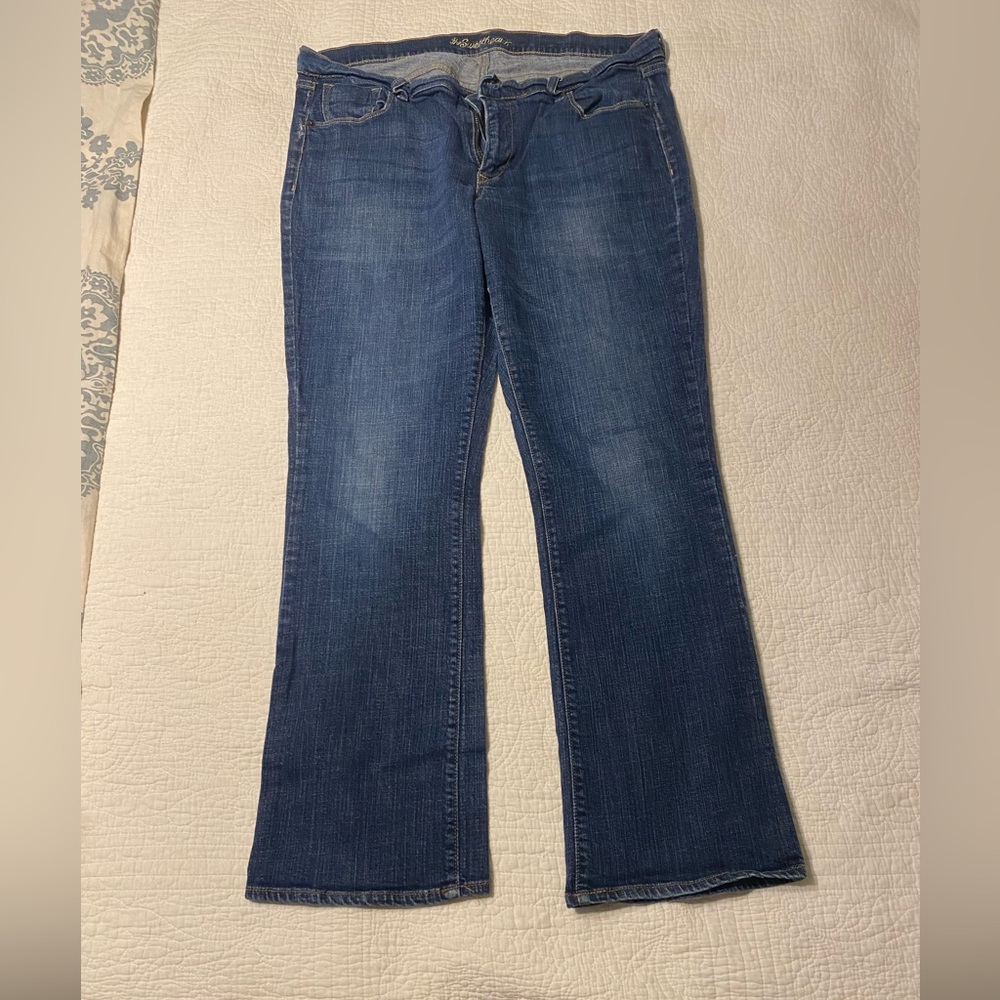 Old Navy Women's Sweetheart Dark Blue Boot Cut Jeans